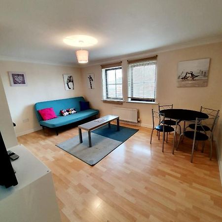 Chelmsford Town Centre Apartments With Car Parking 外观 照片