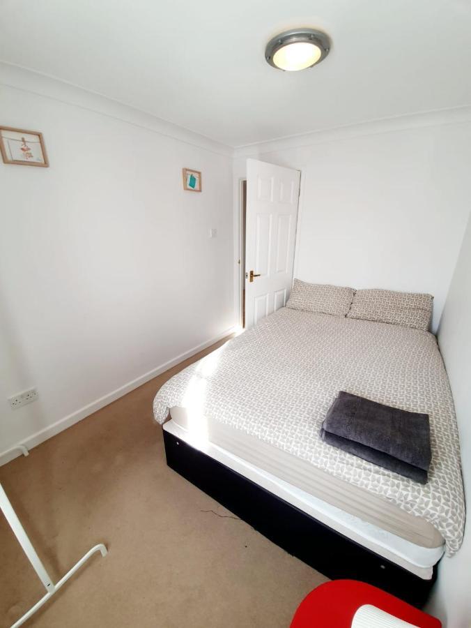 Chelmsford Town Centre Apartments With Car Parking 外观 照片